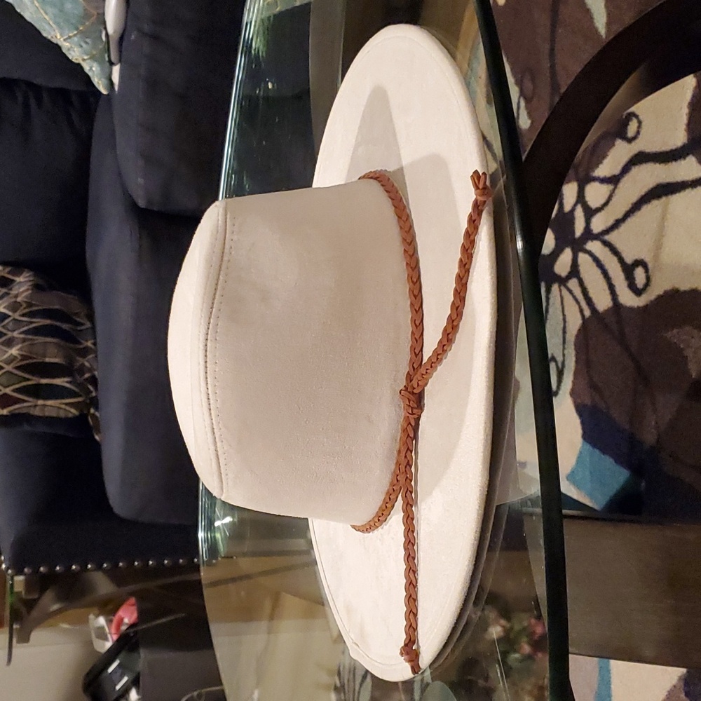 Time and Tru white and camel faux leather braided trim wide brim  fedora